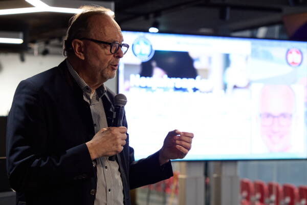 Zoom: 260126190556_srgb_2500px.jpg