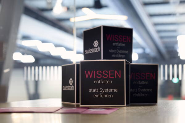 Zoom: 260324185839_srgb_2500px.jpg